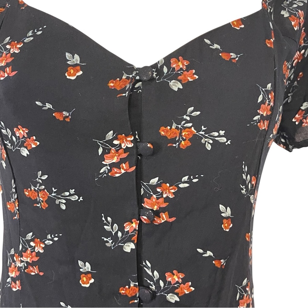 Black Floral Dress by Sky and Sparrow - Picture 4 of 10